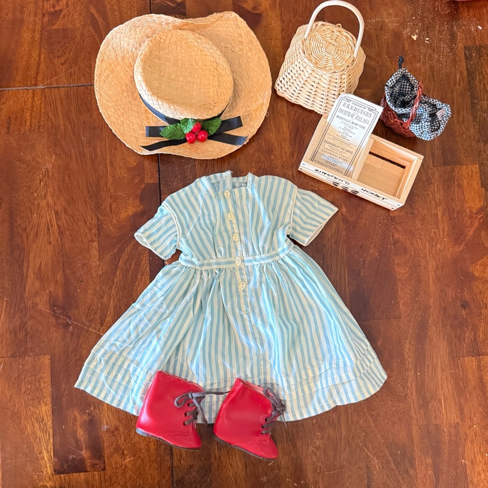 American Girl Kirsten Outfit Set - Picture 2 of 9